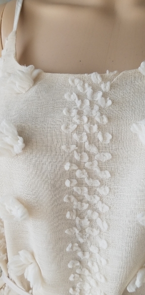 Pretty dress Nude lined flirty mini dress - Picture 9 of 13